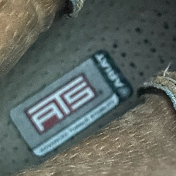 Ariat Tan Leather Heeled Boots - Picture 8 of 10